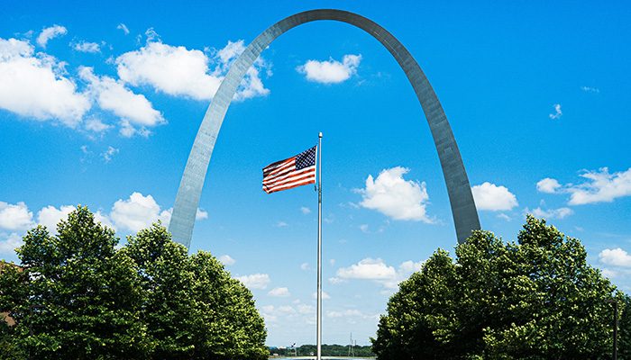 The gateway arch in St. Louis, Missouri.